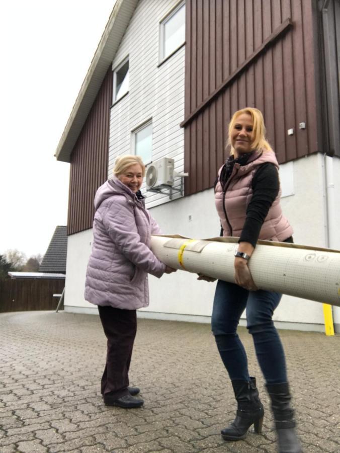 Ingrids Ferienwohnung Mit Balkon In Thiede Naehe See Salzgitter Luaran gambar