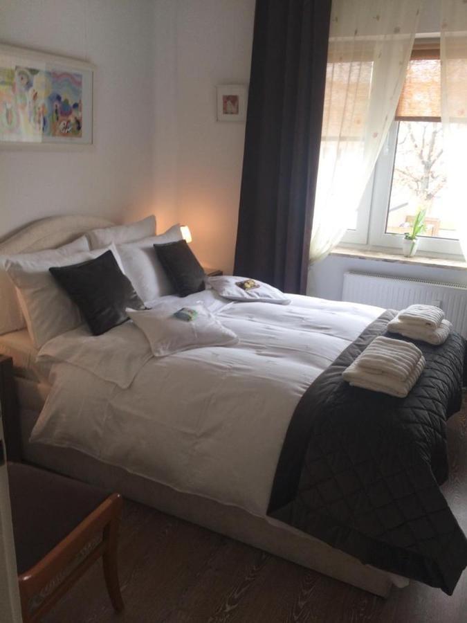 Ingrids Ferienwohnung Mit Balkon In Thiede Naehe See Salzgitter Luaran gambar